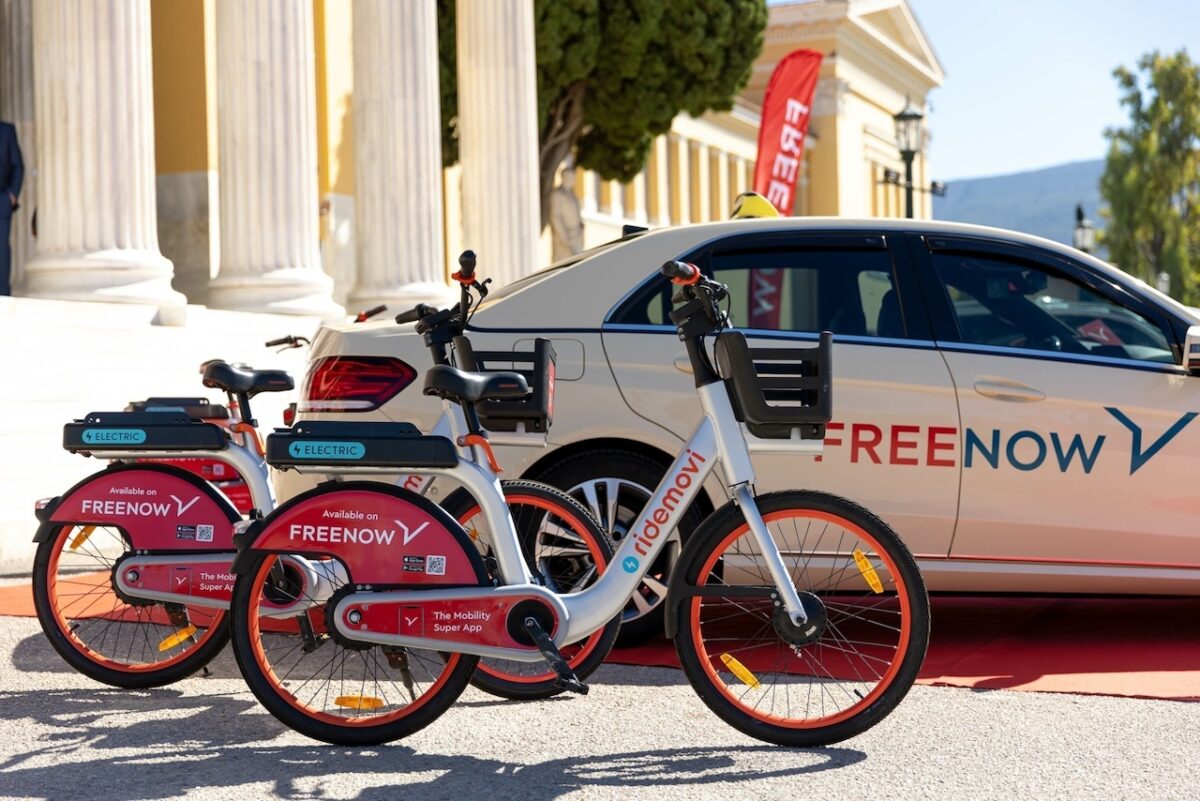Free Now e-bikes and taxi