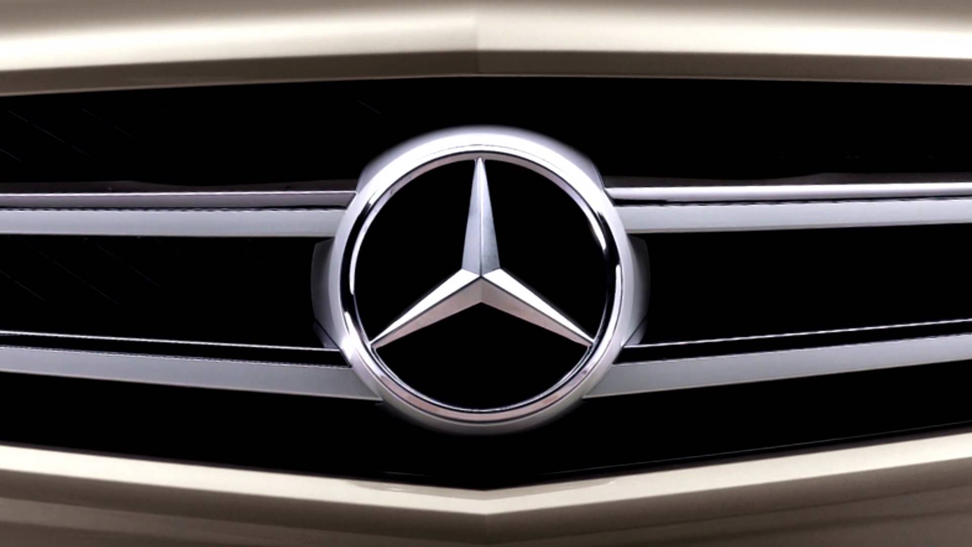 Mercedes-Benz logo